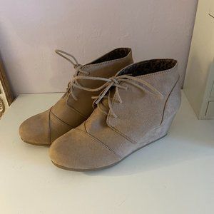 adorable tan booties from city classified!